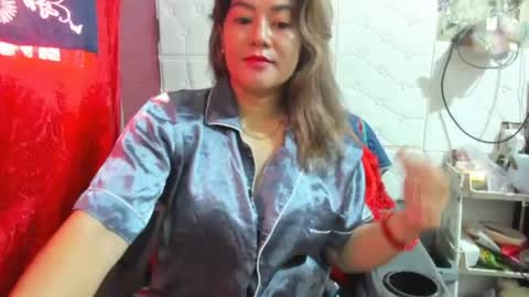 Snapshot of naughtymhavz chatting on 07.14.26 marvie mhavz online show from 07.14.26