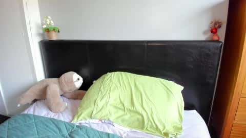 Gigi Chu  online show from 05.26.26
