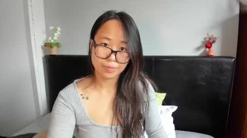 Gigi Chu  online show from 06.17.26
