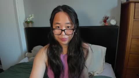 Gigi Chu  online show from 07.15.26