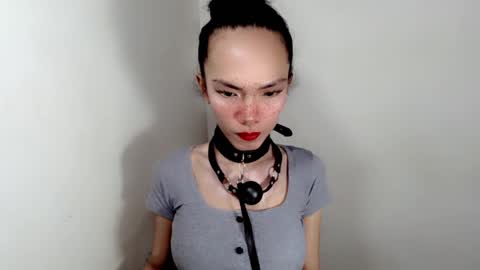 naughtypetiteangel online show from 10.27.25