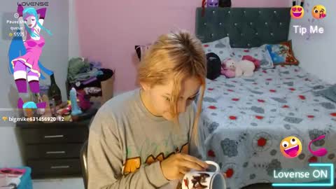 Snapshot of naughtyplayass chatting on 12.21.24 naughtyplayass online show from 12.21.24