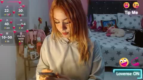 Snapshot of naughtyplayass chatting on 12.30.24 naughtyplayass online show from 12.30.24