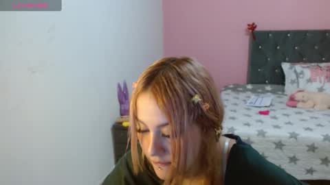 Snapshot of naughtyplayass chatting on 01.20.25 naughtyplayass online show from 01.20.25