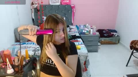 Snapshot of naughtyplayass chatting on 02.27.25 naughtyplayass online show from 02.27.25