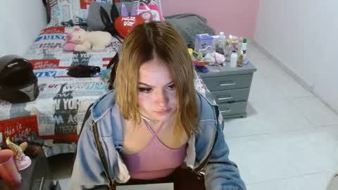 Snapshot of naughtyplayass chatting on 03.01.25 naughtyplayass online show from 03.01.25