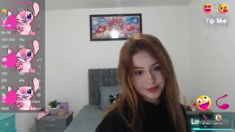 Snapshot of naughtyplayass chatting on 09.19.25 naughtyplayass online show from 09.19.25