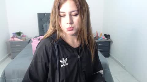 Snapshot of naughtyplayass chatting on 09.25.25 naughtyplayass online show from 09.25.25