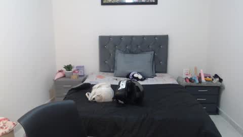 Snapshot of naughtyplayass chatting on 09.30.25 naughtyplayass online show from 09.30.25