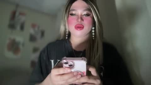 Rose Wilson online show from 03.09.25