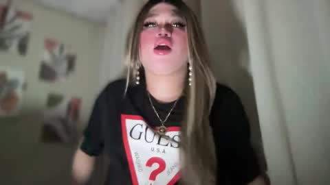 Rose Wilson online show from 03.10.25