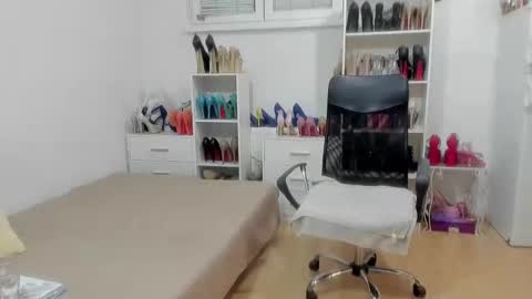 Snapshot of naughtysabine1 chatting on 05.10.26 naughtysabine1 online show from 05.10.26