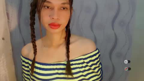 Snapshot of naughtysunshinepinay chatting on 05.01.26 Celine online show from 05.01.26