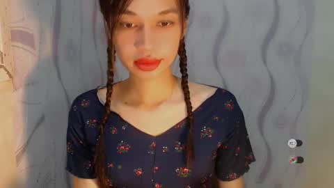 Snapshot of naughtysunshinepinay chatting on 05.08.26 Celine online show from 05.08.26