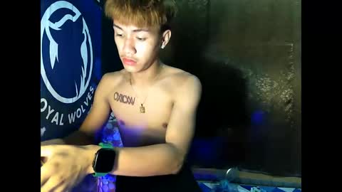 Snapshot of naugthyboyloy chatting on 09.30.25 Loy online show from 09.30.25