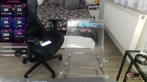 Snapshot of nauty_leila chatting on 01.12.25 KimBeee online show from 01.12.25