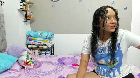 nay_and_aleja online show from 10.12.25