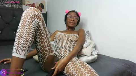 Snapshot of nayah_dussa1 chatting on 02.23.25 Vane broadcast 6 pm to 1 am Colombia time online show from 02.23.25