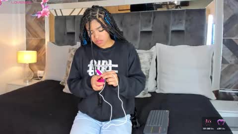    online show from 10.09.25