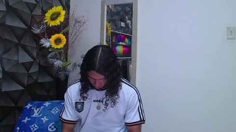 Snapshot of nazper_ chatting on 01.05.25 Nazper online show from 01.05.25