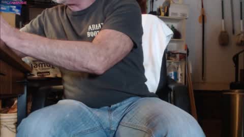 Snapshot of nctitanman chatting on 01.19.26 Seth online show from 01.19.26