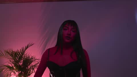 Snapshot of ne_fertari chatting on 02.14.26 Nefertari online show from 02.14.26