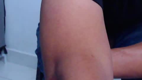 Snapshot of neccesitysexxxxx chatting on 05.16.26 neccesitysexxxxx online show from 05.16.26