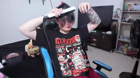 Geek Nicole    im Neeko UwU online show from 01.11.26