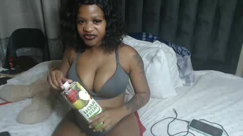 Snapshot of neeshaah chatting on 04.23.26 Neeshaa online show from 04.23.26