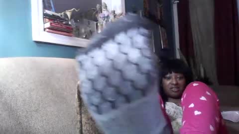 nefertitibank online show from 07.15.26