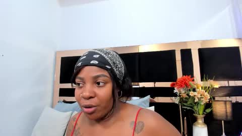 nefferetcharlotte online show from 12.22.25