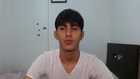 Snapshot of neithanzyn chatting on 12.19.24 Neithanzyn online show from 12.19.24