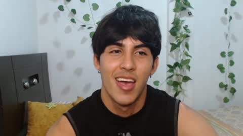 Snapshot of neithanzyn chatting on 02.08.25 Neithanzyn online show from 02.08.25