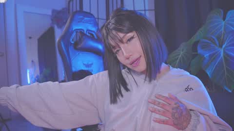 Snapshot of nekyra_san chatting on 01.21.25 Mely Birthday party saturday night BYO online show from 01.21.25