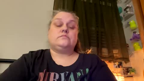 Nellie Atlas online show from 02.02.25