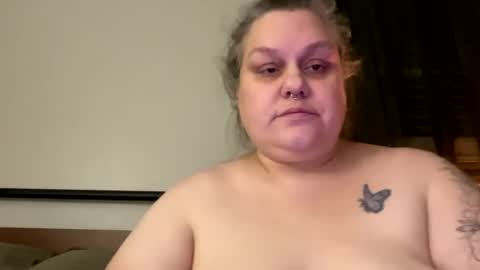 Nellie Atlas online show from 02.04.25