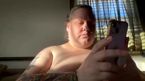 Snapshot of nellatlas chatting on 02.04.26 Nellie Atlas online show from 02.04.26