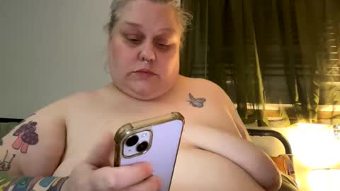 Snapshot of nellatlas chatting on 02.26.26 Nellie Atlas online show from 02.26.26