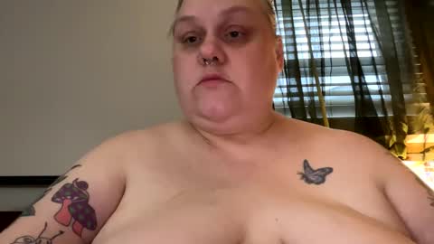 Snapshot of nellatlas chatting on 03.26.26 Nellie Atlas online show from 03.26.26