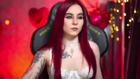 Snapshot of nelle_ chatting on 06.02.26 online show from 06.02.26
