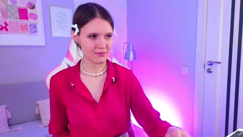 Snapshot of nellloyns chatting on 02.23.25 Nelly online show from 02.23.25