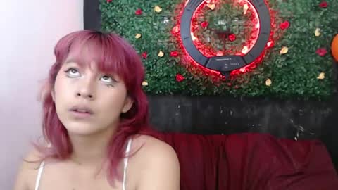 Snapshot of nelly_azumi chatting on 12.03.24 nelly online show from 12.03.24