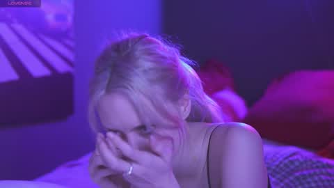 Snapshot of nelly_carroll chatting on 10.28.25 I am Nelly3 online show from 10.28.25