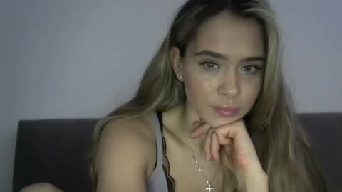 Snapshot of nelly_fortu chatting on 02.10.26 nelly_fortu online show from 02.10.26