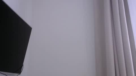 Snapshot of nelly_fortu chatting on 02.25.26 nelly_fortu online show from 02.25.26