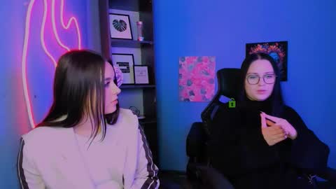 Snapshot of nellyfae chatting on 02.16.26 nellyfae online show from 02.16.26