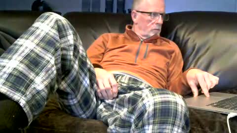 Snapshot of neman4u2c chatting on 02.07.25 Jack online show from 02.07.25