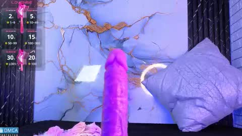 Salome Nena cupcake online show from 11.05.25