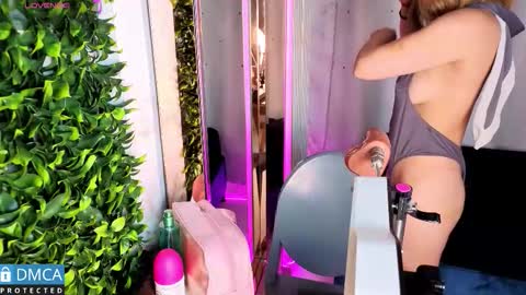 Salome Nena cupcake online show from 03.19.26