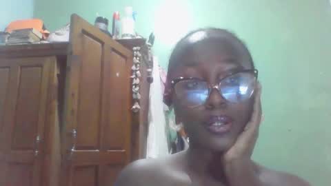 Snapshot of nenelovesyou chatting on 04.15.26 NENE online show from 04.15.26